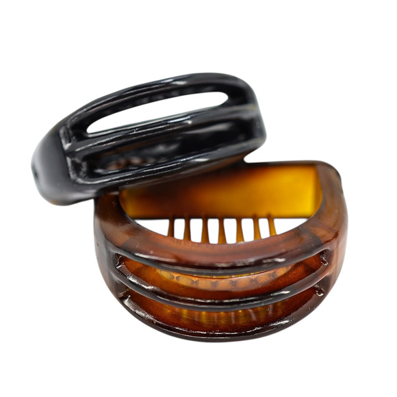 Vintage French Brevete SGDG Hinged Hair Clips - Pair Horsebit Shape - Picture 3 of 10